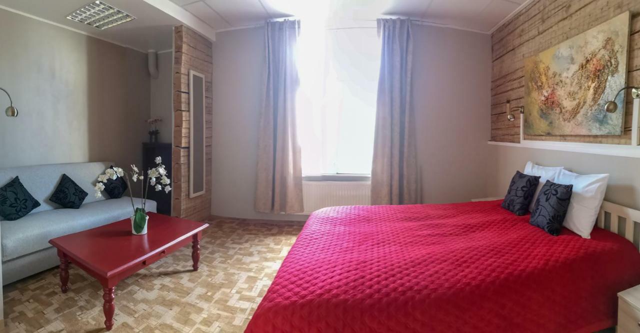 Villa Kadriorg Hostel Tallinn Buitenkant foto