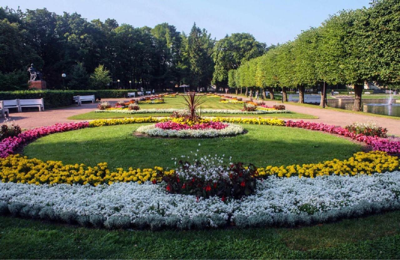 Villa Kadriorg Hostel Tallinn Buitenkant foto